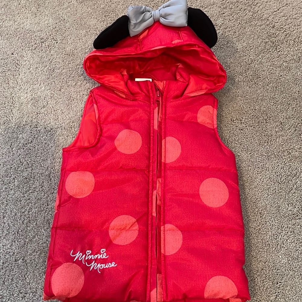 Minnie Mouse puffer vest